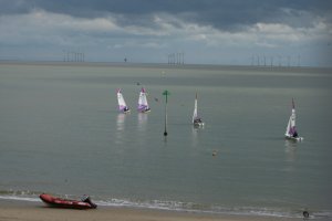 The wind drops right off on the third race