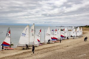 Boats prepare to launch from the beach (photo thanks - Colin N Waddell)