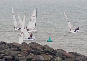 Boats stay close to the shore on the beat up the coast to the Kingscliff buoy